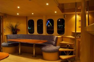 Luxury Boat Hire - Smart Cruiser